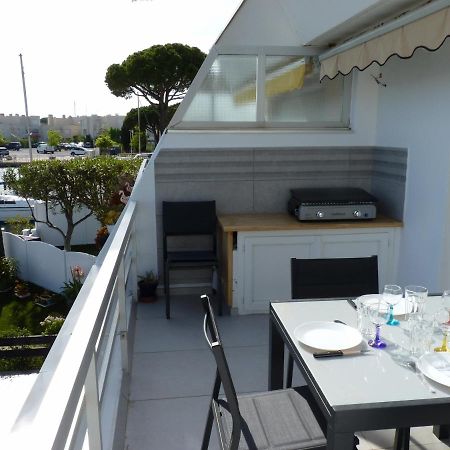 Sol-Y-Days Darse, Superbe Appartement De Type Marina Avec Belle Terrasse Vue Port De Plaisance Le Grau-du-Roi Dış mekan fotoğraf